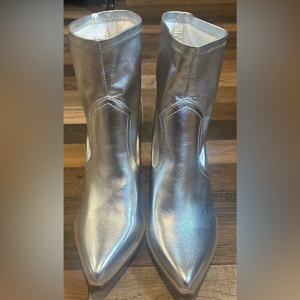 MIA Rachell Boots 👢 - Picture 9 of 11